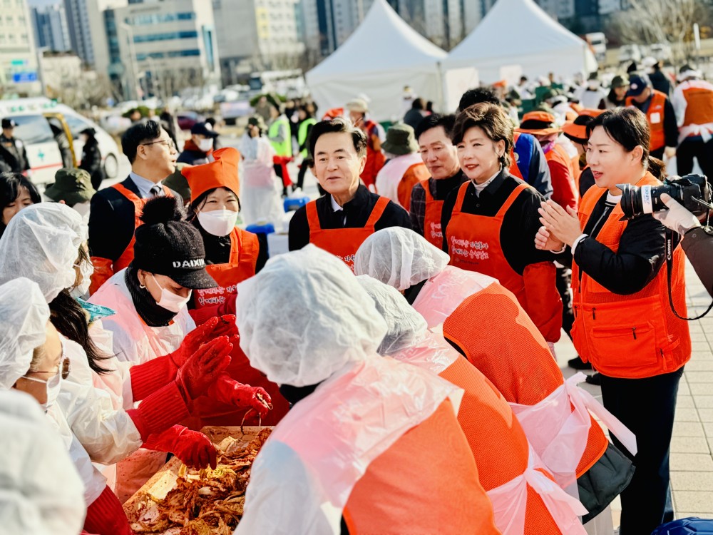 798057d0854c05ab1aa73c1e121d0b1e_1763623470_2617.jpg
